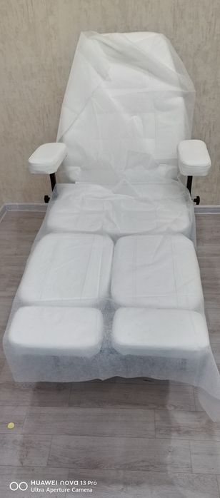 Педикюрная кресло кушетка 2х1