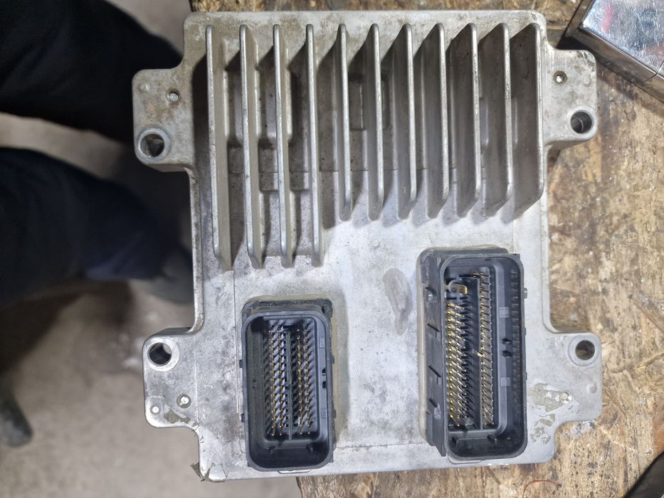 Компьютер двигателя шевроле Cobalt