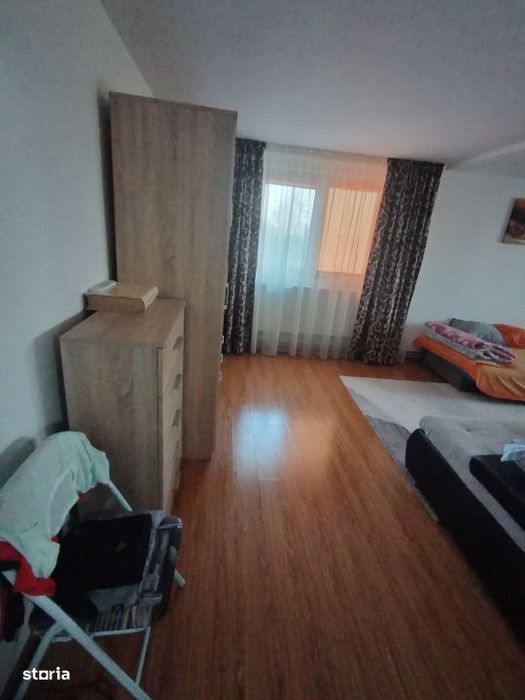 Casa P+1+M, 185 mp, teren 590 mp, Leamna de jos