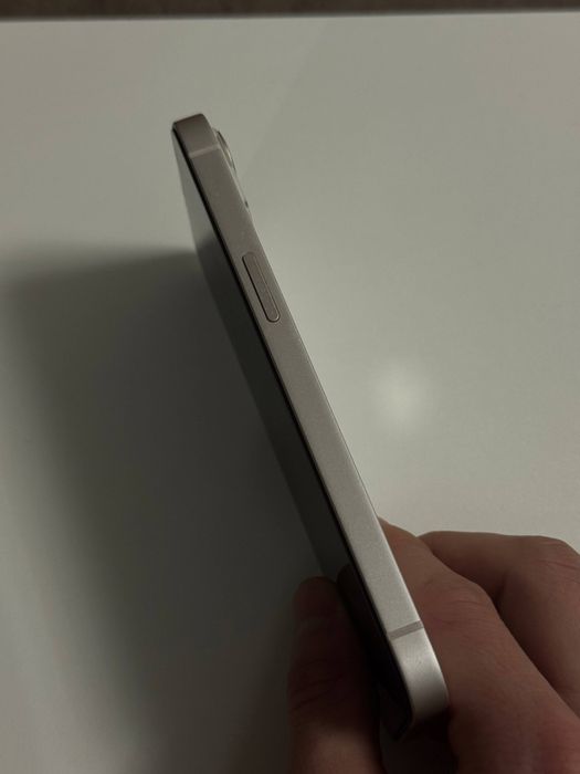 Айфон 13 белый 128гб