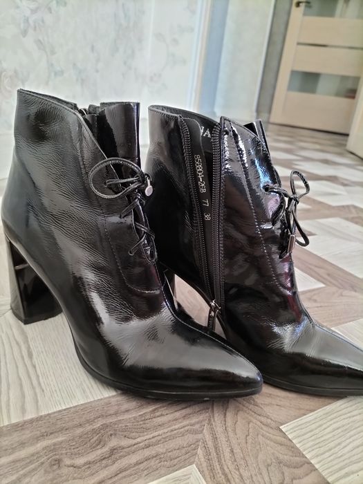 Осенние сапоги, новые