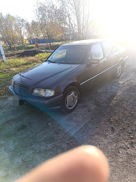 Продам Мерседес на бодром ходу