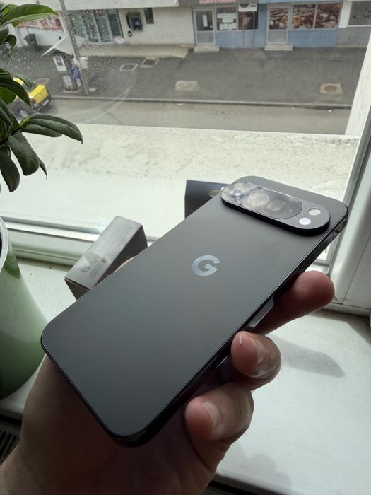 Google Pixel 10 Pro XL, 256gb, full box