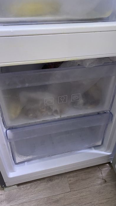 Продам холодильник срочно