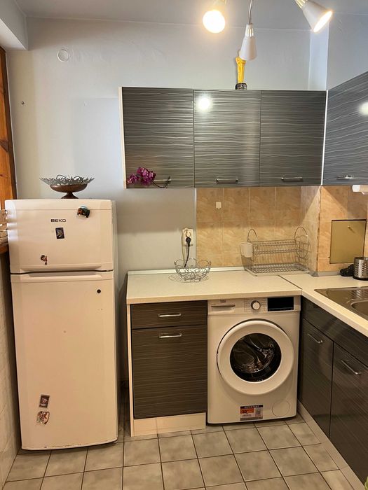 Двустаен апартамент под наем в кв Изгрев София