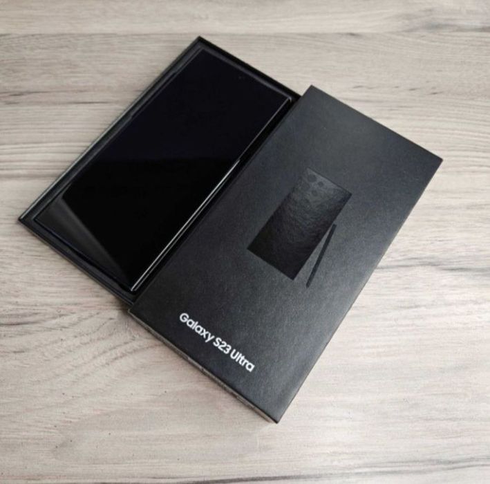 Samsung 23 Ultira Vetnam 2 sm karta