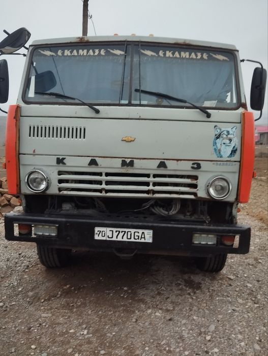 Kamaz sotiladiii