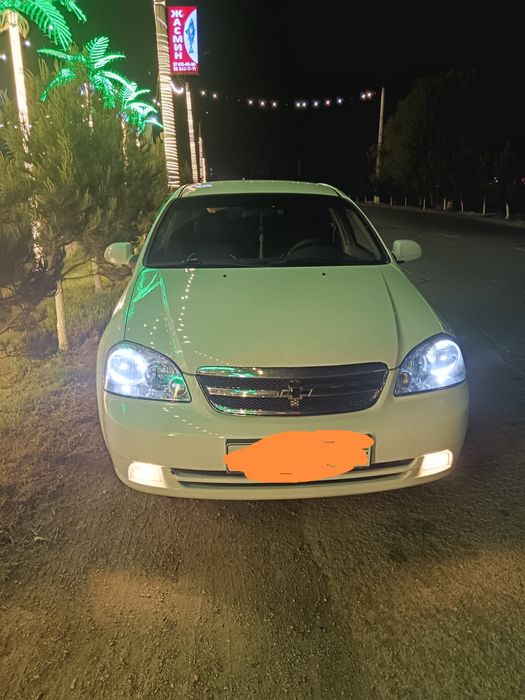 Chevrolet lacetti