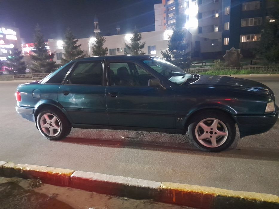 Продам ауди 80 б4
