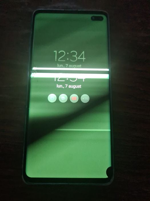 Vând telefon Samsung s10 + și s20+