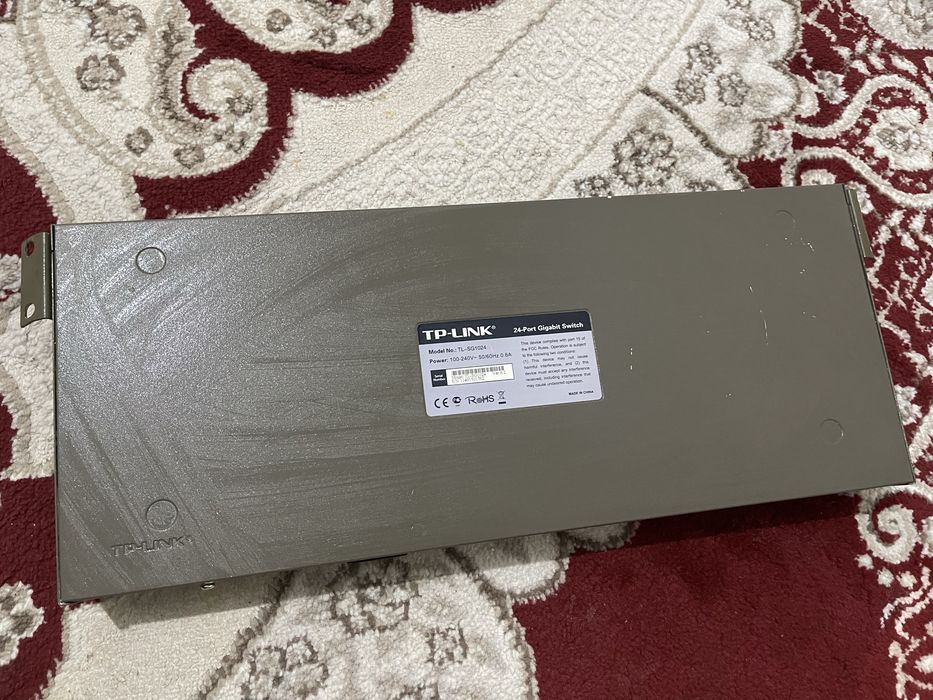 Продам TP-Link 24-портовый Gigabit Switch