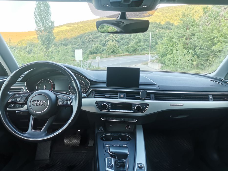 Audi A4 2.0 TFSI quattro
