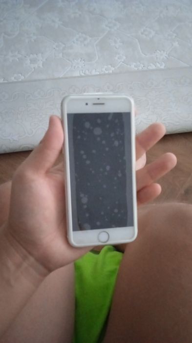 Iphone 6S  в идеальном состояний