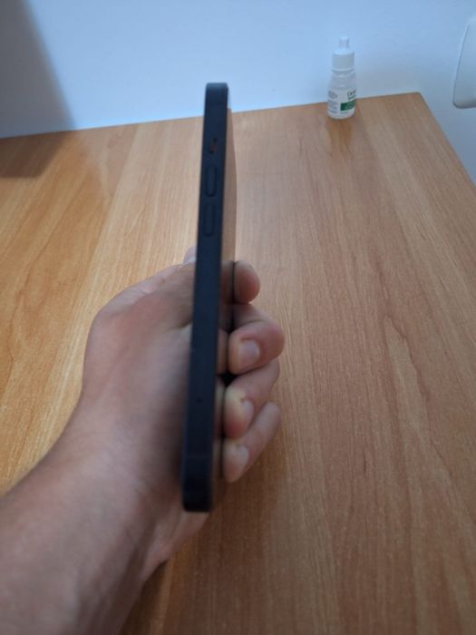 iphone 13.