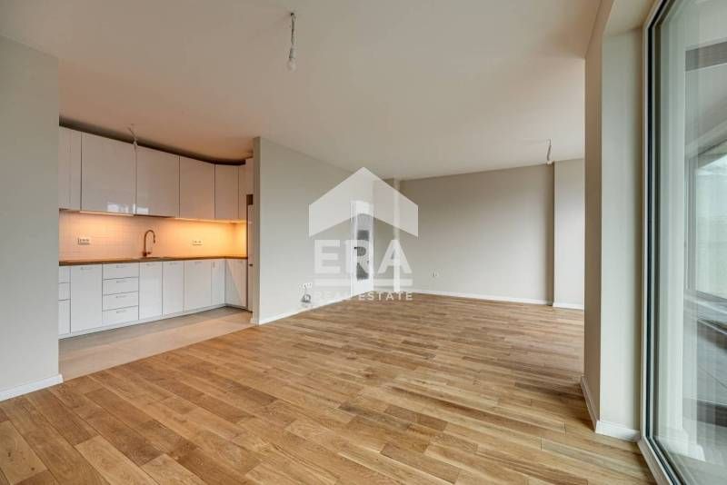 Южен двустаен апартамент завършен "до ключ" в луксозна резиденция с АК