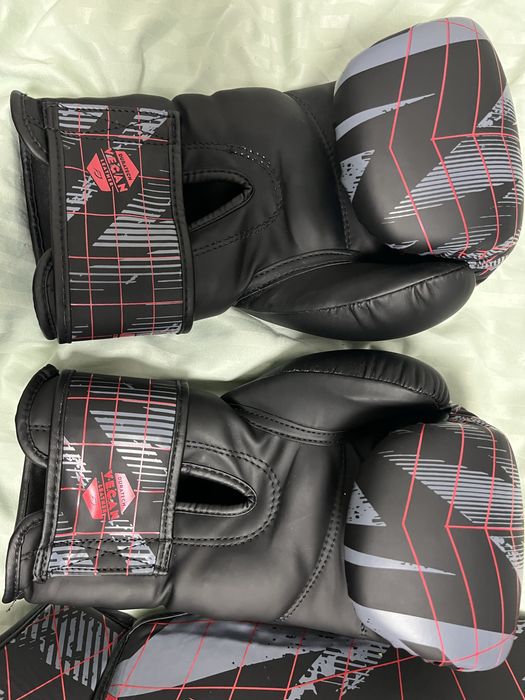 Vand echipament kickbox