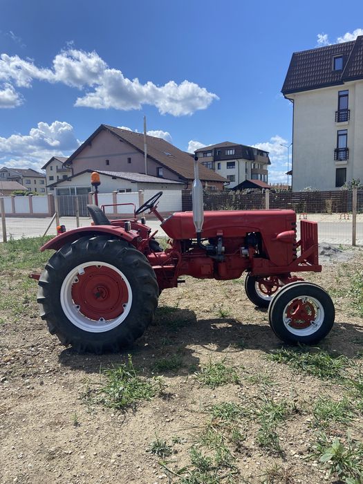 Tractor MC Cormik International