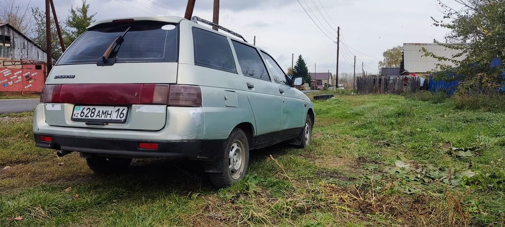 автомобиль универсал