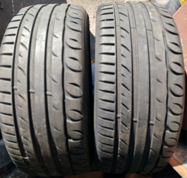 Продавам два броя летни гуми  215 45 17 марка Tigar с Dot 0720