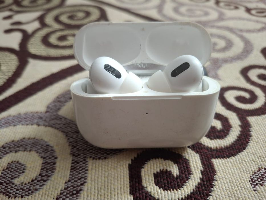 Наушник airpods TWS