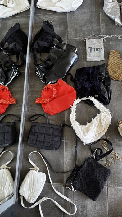 Лот от Уникални и рядки дамски чанти