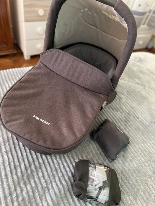 Детска количка EasyWalker