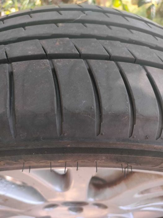 Set anvelope + jante de 225/45 R17 pentru vara