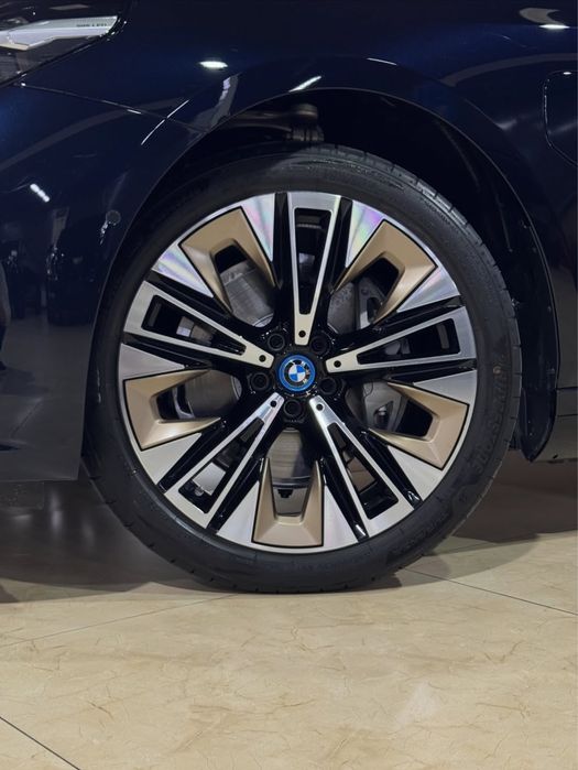 Bmw i5 xDrive 50L M sport