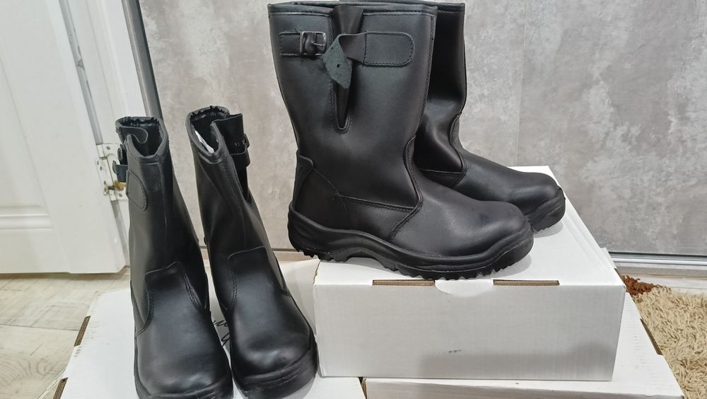 Спецовки Сапоги качественные