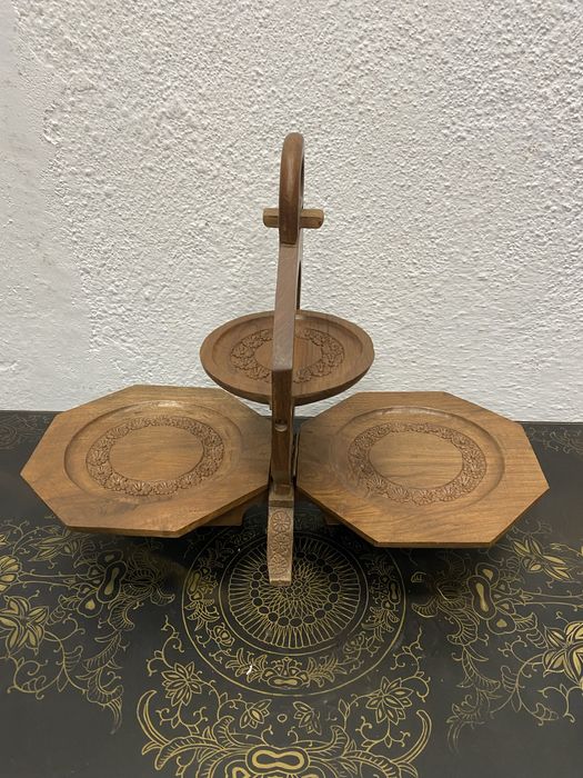 Сгъваем поднос от тиково дърво