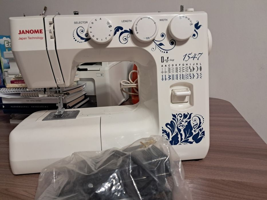 Швейная машина, Janome