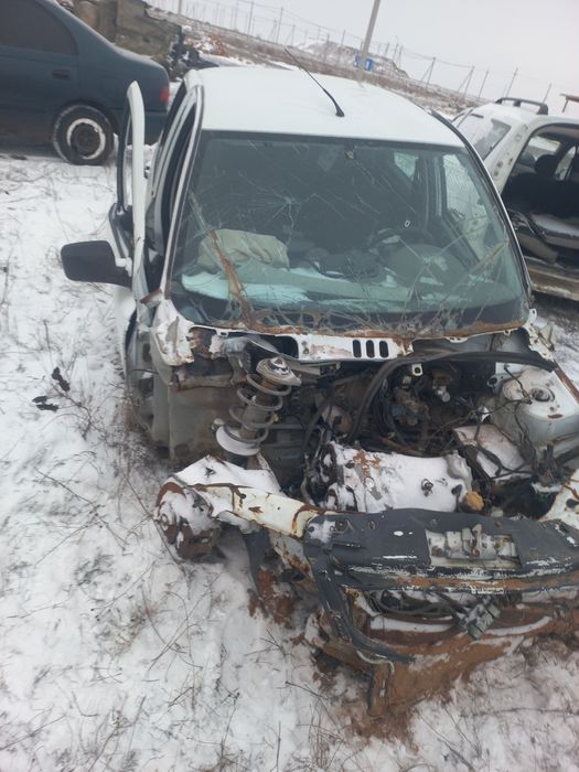 авто  на  разбор  лада  гранта