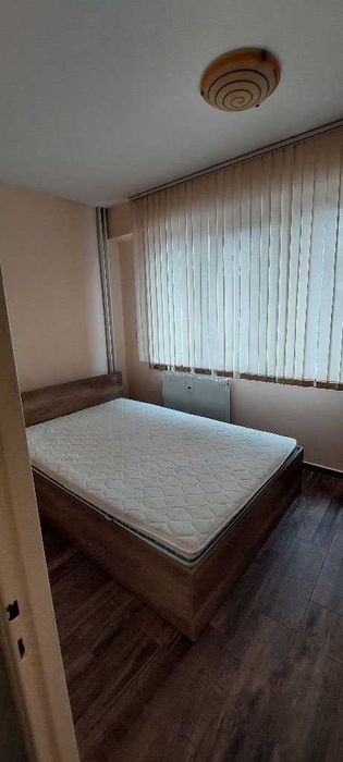 Двустаен ап. под наем в кв. Полигона