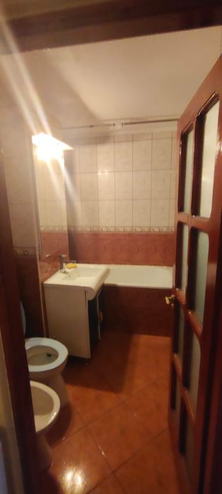 Inchiriez ap 2 camere