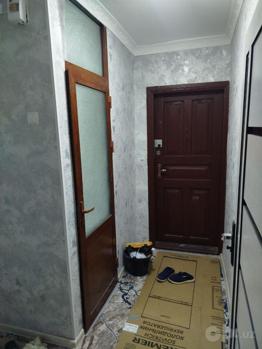 Арендага 2 хоналик 3 этаж Вокзалда жойлашган.Агентство
