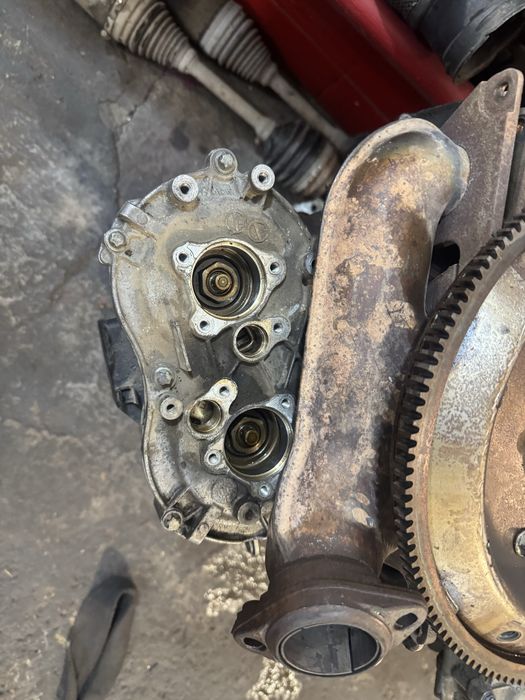 Продам двигатель от мерседеса m272