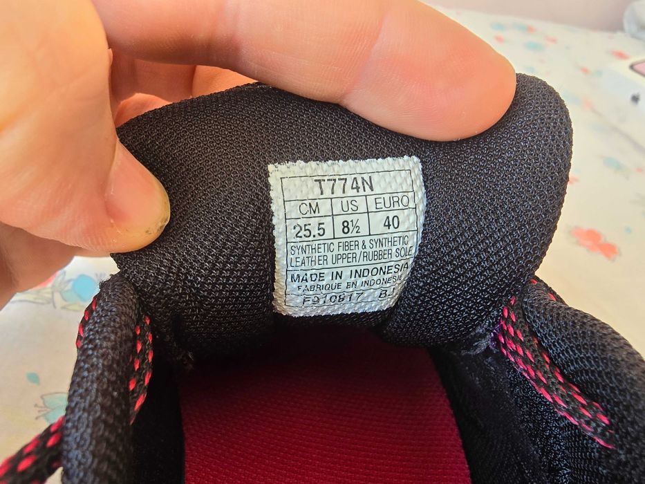 Asics-Женски Маратонки(НОВИ)