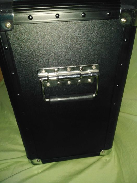 Boxe Alesis portabile