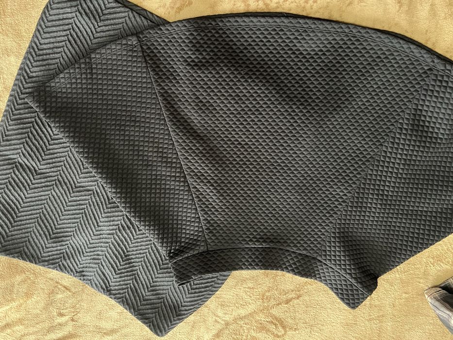 Юбки разные 42/46 размеры 3500 тг