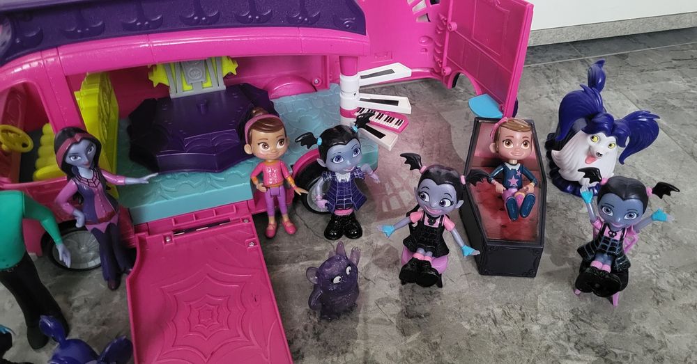 Set vampirina 120lei