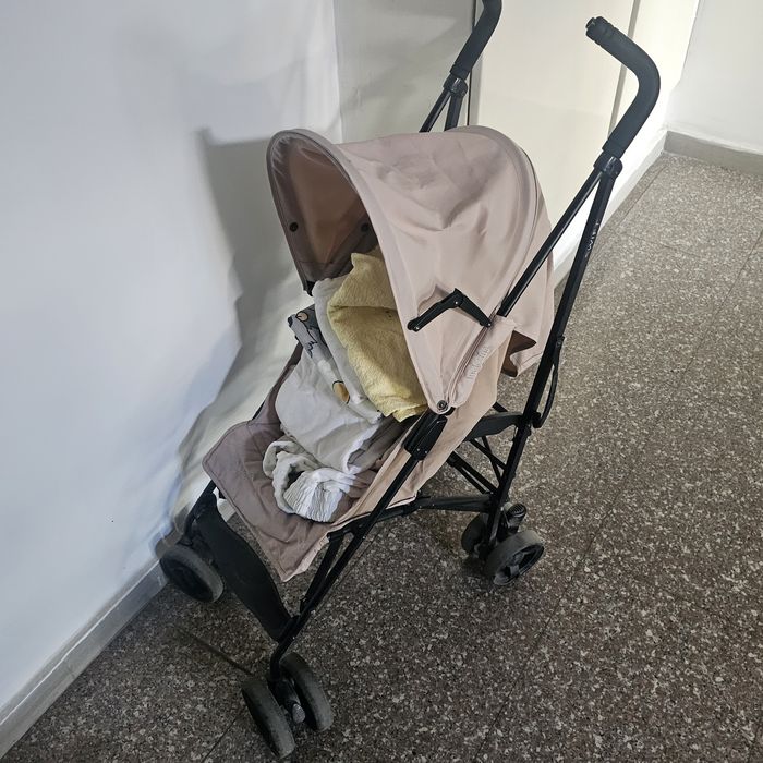 Продавам детска лятна количка Inglesina Swift