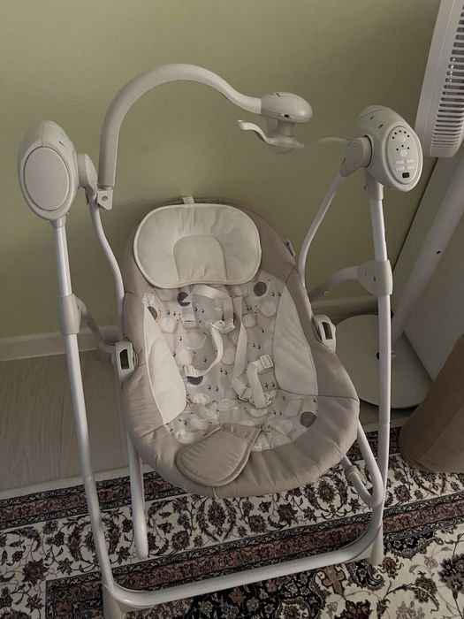 Продам детскую электрокачель