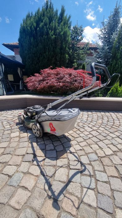 Бензинова  косачка BRIGGS & STRATTON 500E