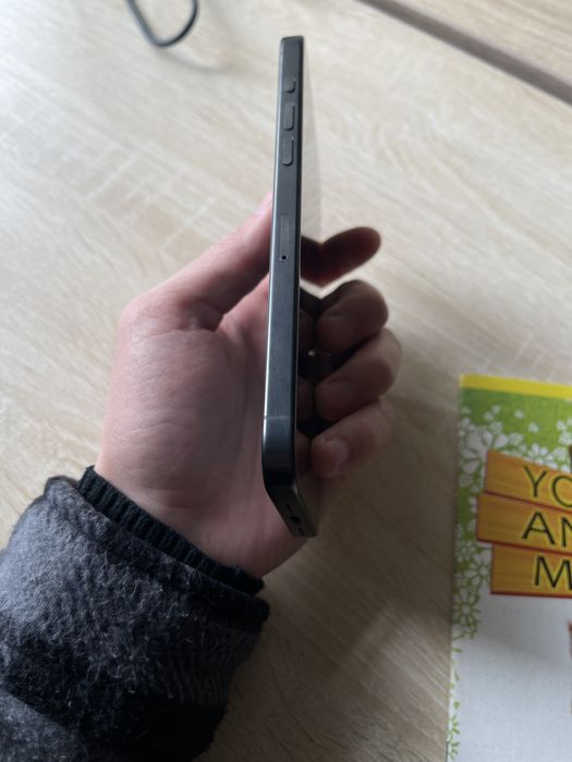 IPhone 15 pro max sotiladi