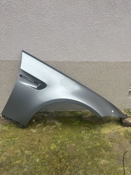 Десен калник за BMW e92 e93 m3 OEM