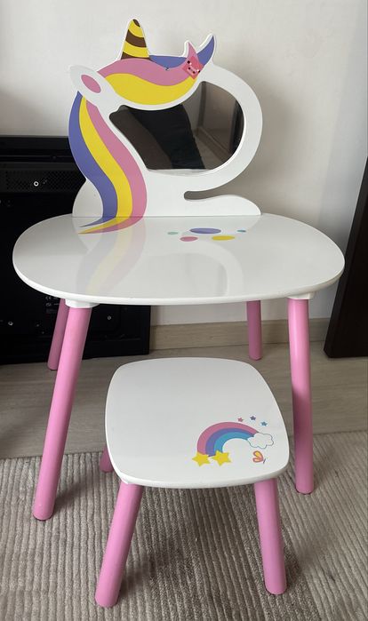 Masuta de machiaj cu scaun Unicorn fetite
