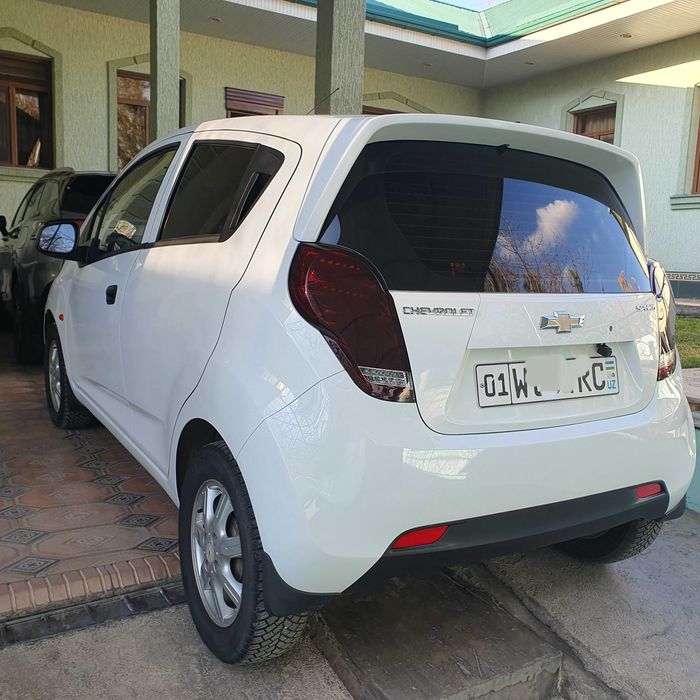 Спарк 1.0л 2011 йили.