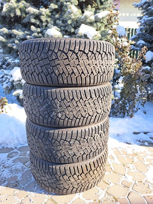 Продам шины в хорошем состоянии.