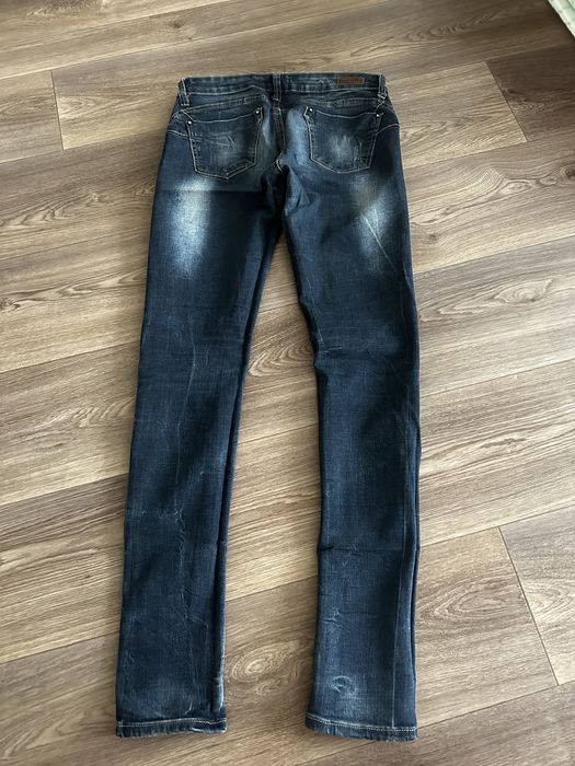 Продам новые джинсы