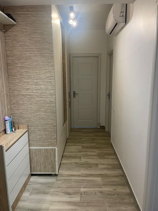 Inchiriez apartament 2 camere zona Coloana Infinitului